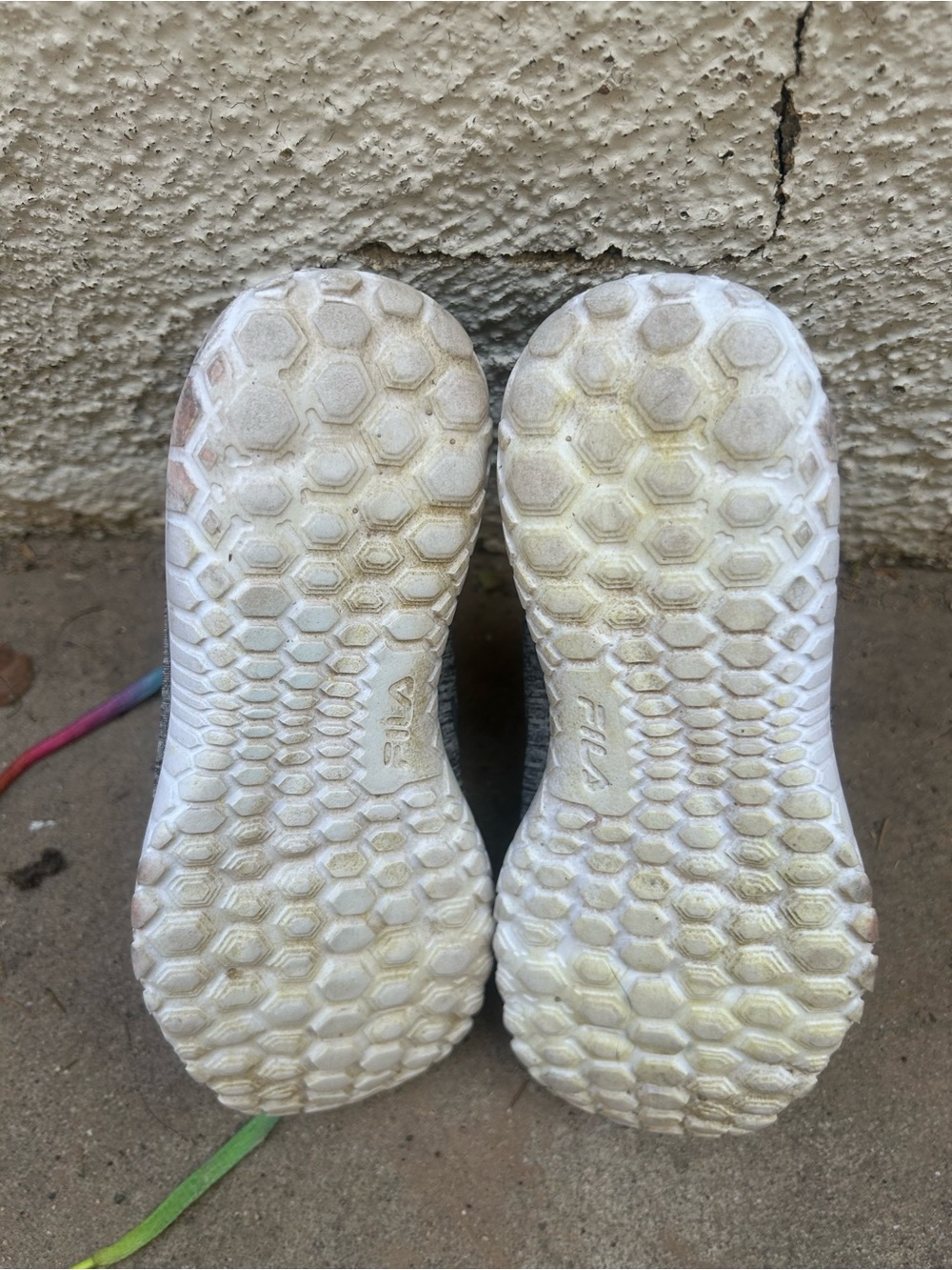 Kids Fila Sneakers Sz 13 - Picture 6 of 6